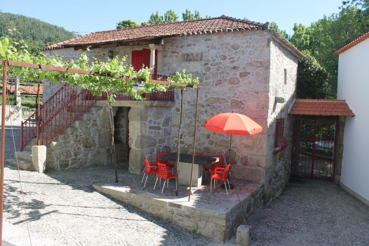 Casa Dos Namorados Vale de Cambra Kültér fotó